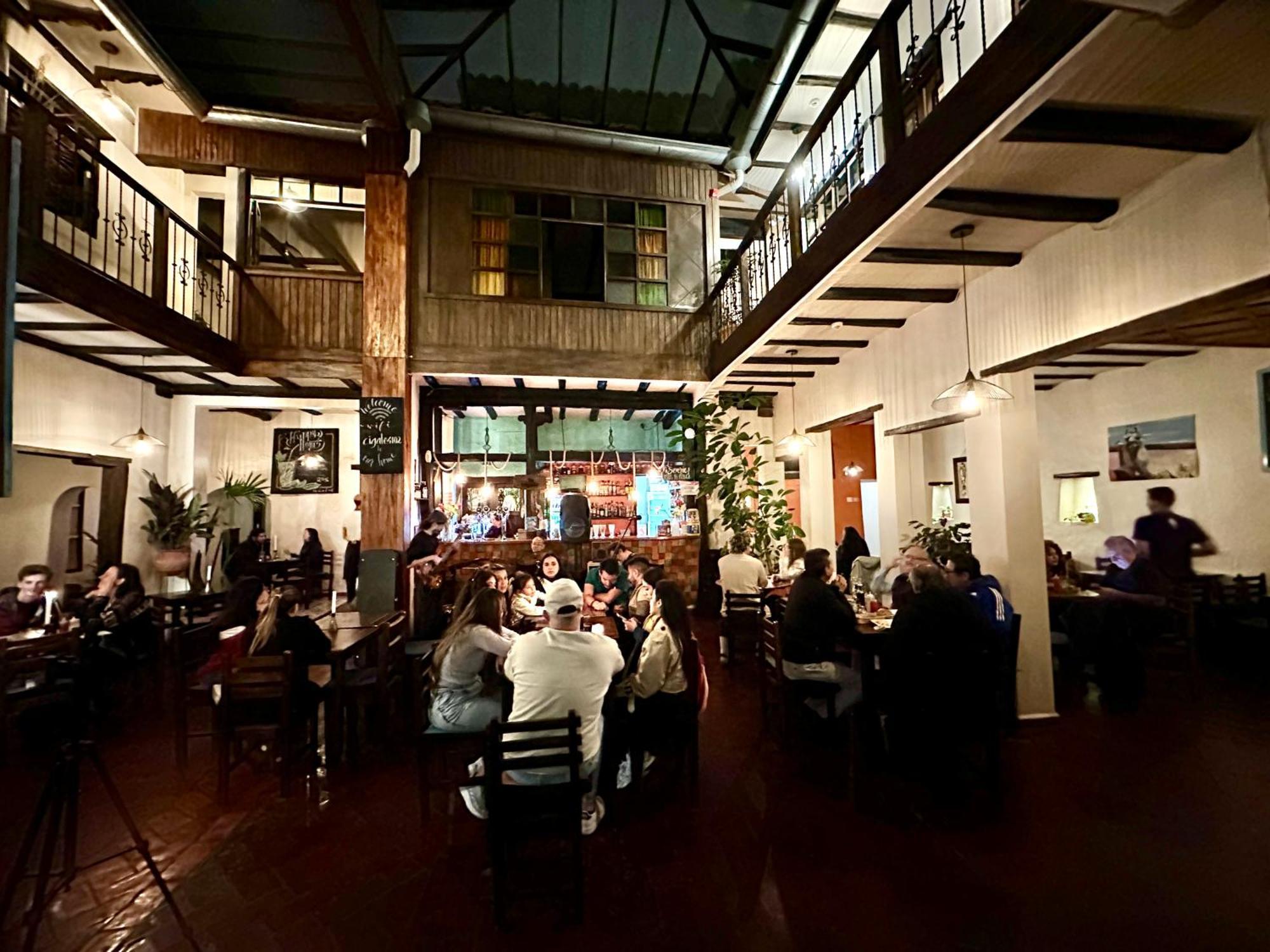 Hostal Restaurant La Cigale Куэнка Экстерьер фото