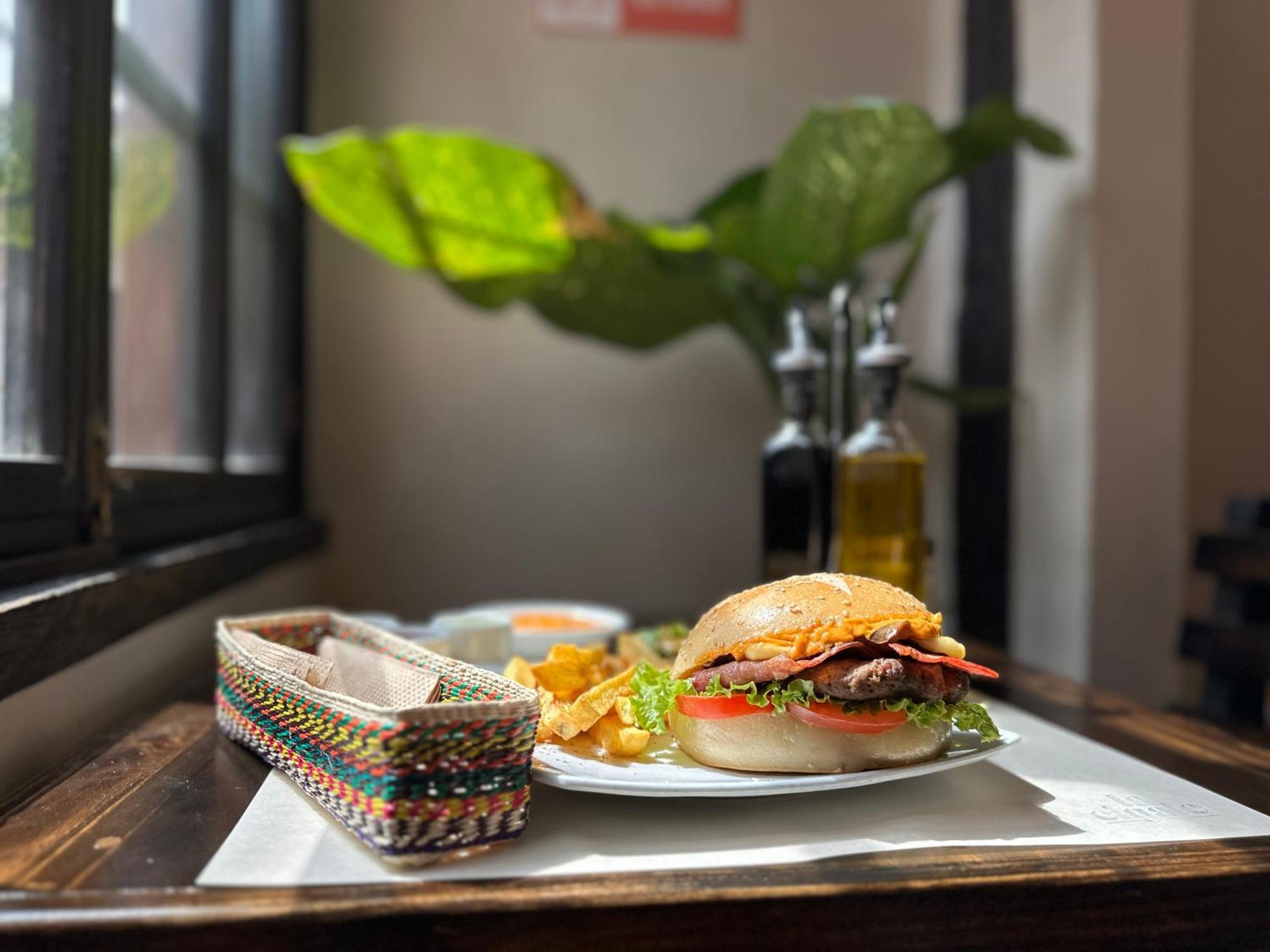 Hostal Restaurant La Cigale Куэнка Экстерьер фото